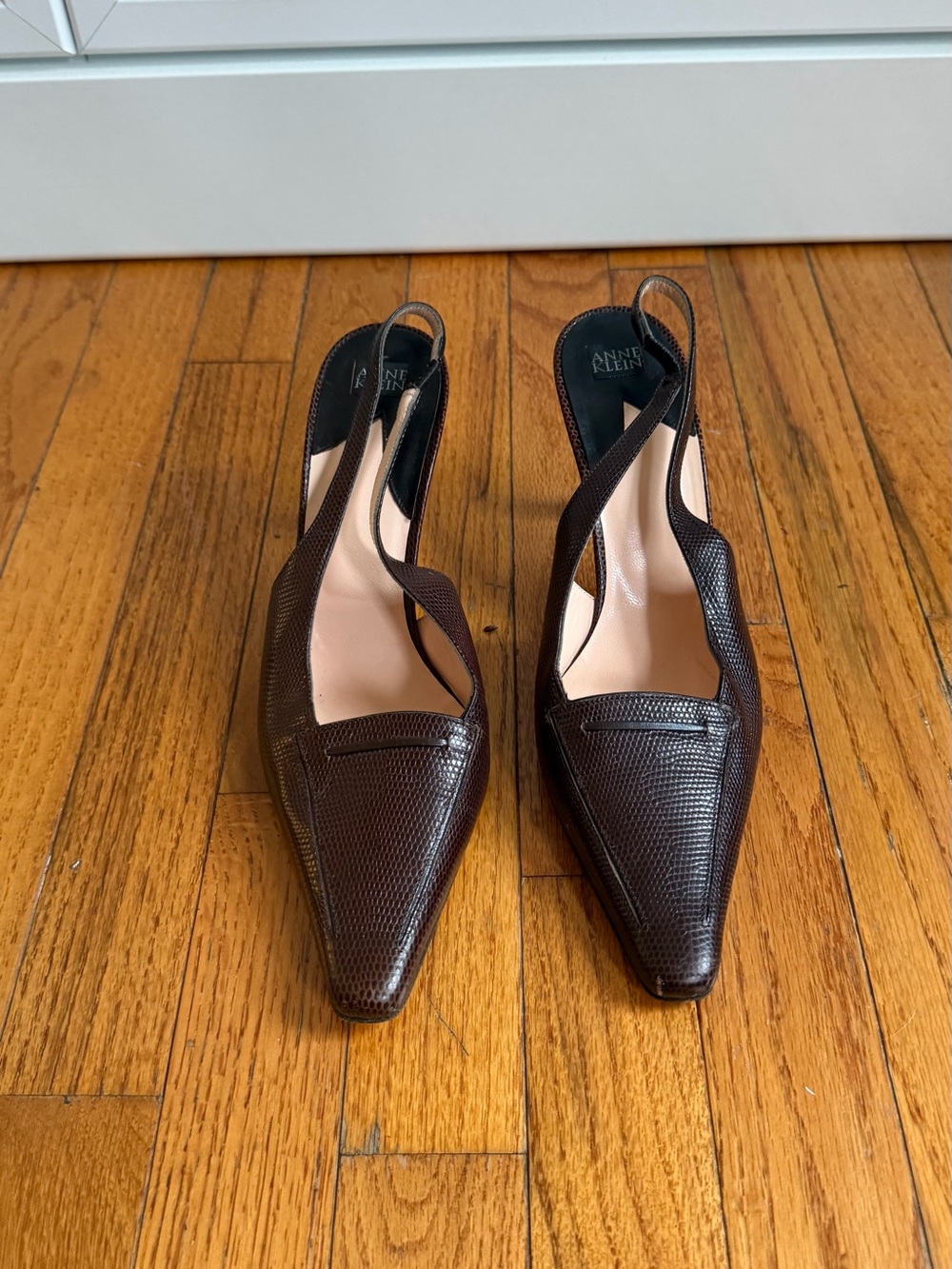 Vintage 90s Anne Klein Brown Lizard Embossed Leather Pointed Slingback Heels 10